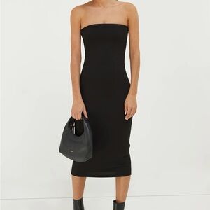 Chic Black Strapless Dress